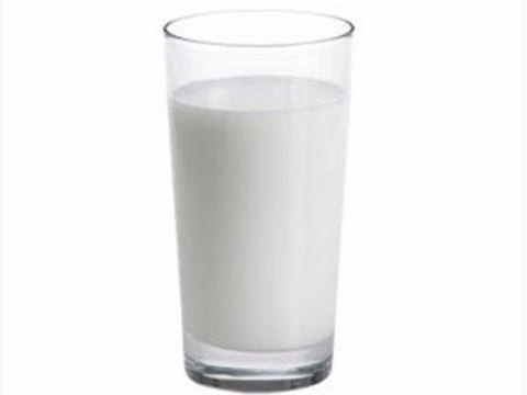 12 oz Glass of Milk Whole of Skim